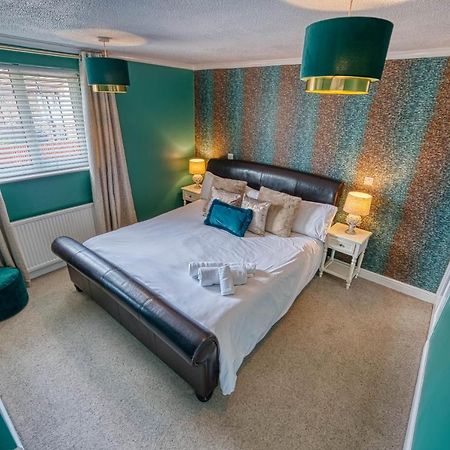 Capri 13 Sa - Contemporary 2 Bedroom House In Loughborough With Free Parking, Close To Loughborough University & M1 Motorway 外观 照片