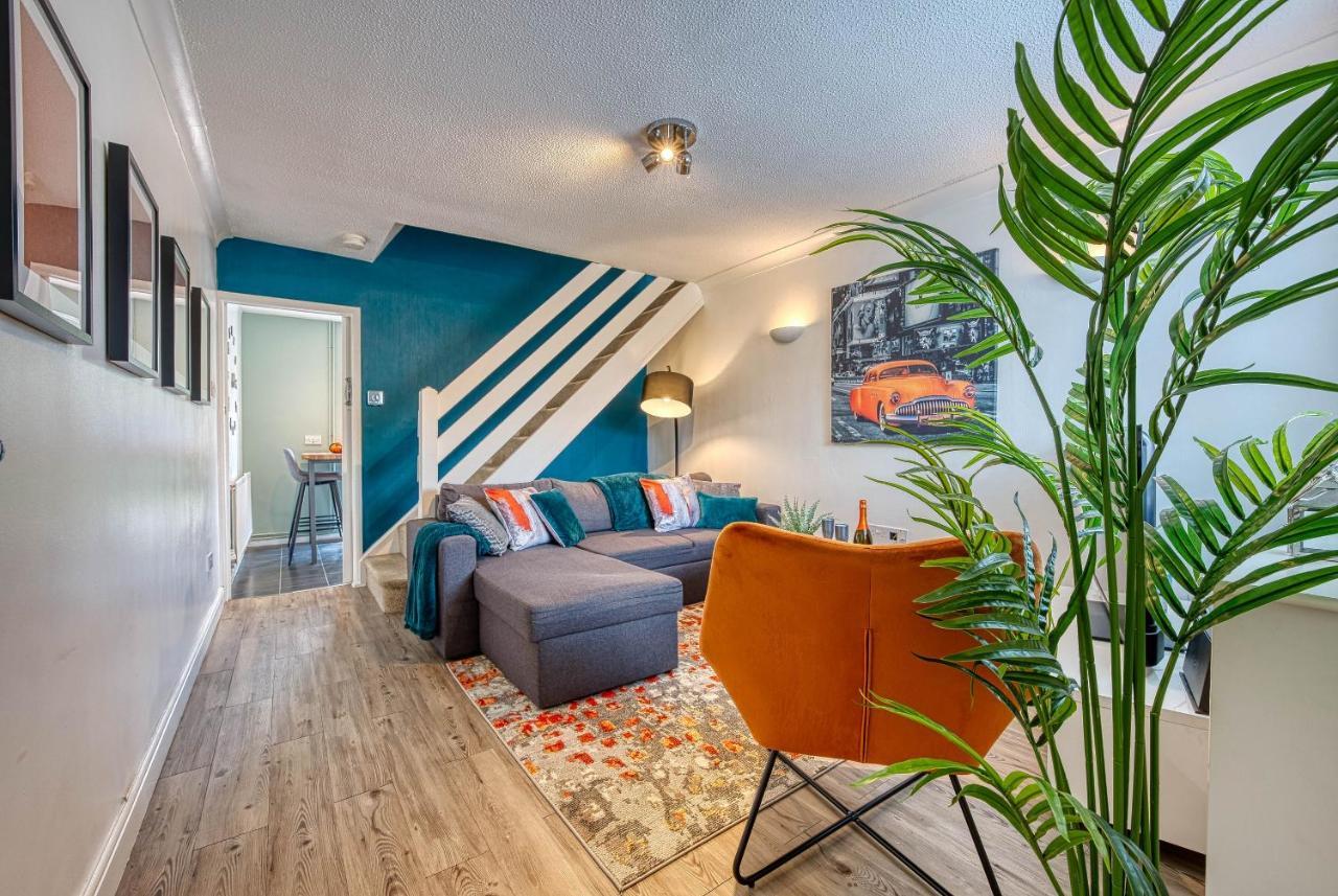 Capri 13 Sa - Contemporary 2 Bedroom House In Loughborough With Free Parking, Close To Loughborough University & M1 Motorway 外观 照片