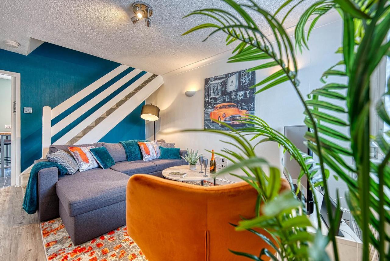 Capri 13 Sa - Contemporary 2 Bedroom House In Loughborough With Free Parking, Close To Loughborough University & M1 Motorway 外观 照片