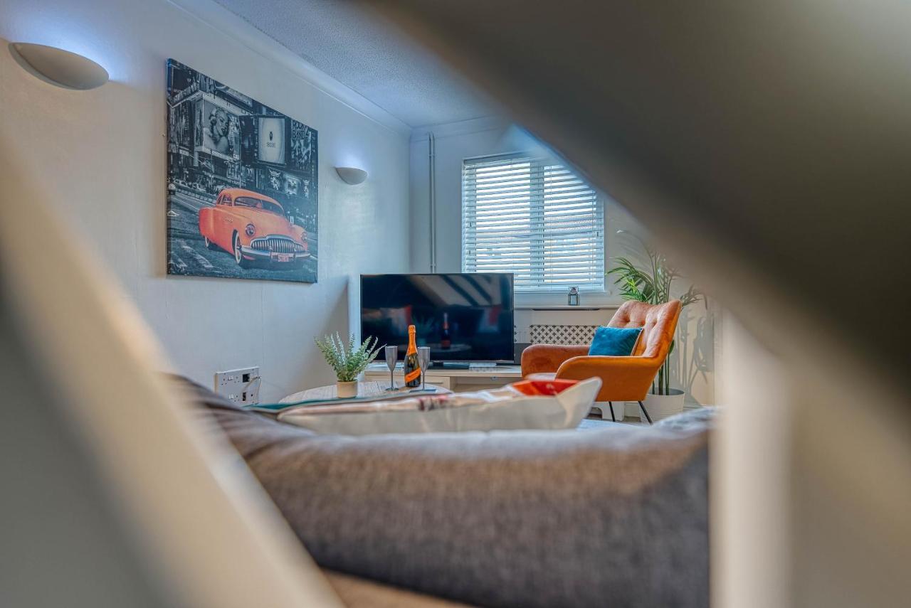 Capri 13 Sa - Contemporary 2 Bedroom House In Loughborough With Free Parking, Close To Loughborough University & M1 Motorway 外观 照片